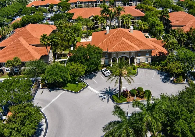 32nd image of (Undisclosed), Pembroke Pines, FL 33025 | MLS# A12042166