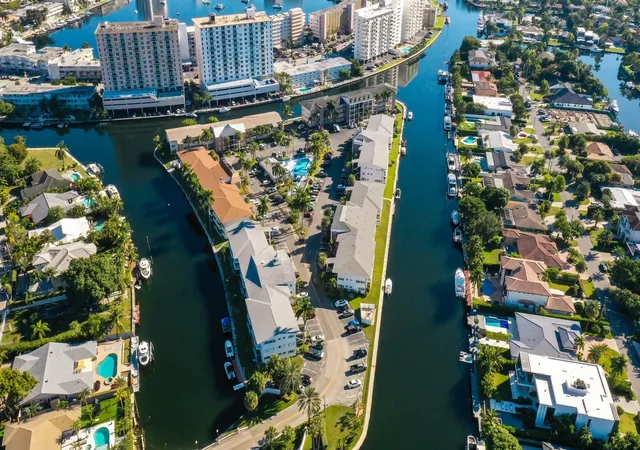 2nd image of 450 Paradise Isle Blvd, Hallandale Beach, FL 33009 | MLS# B26044993