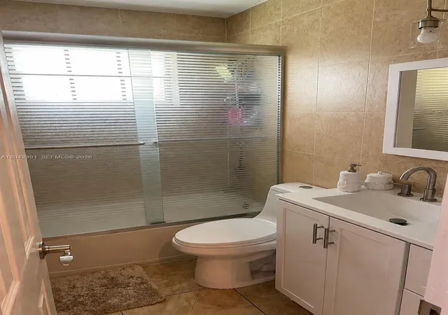 4th image of 8130 Nw 12Th St, Pembroke Pines, FL 33024 | MLS# A12042391