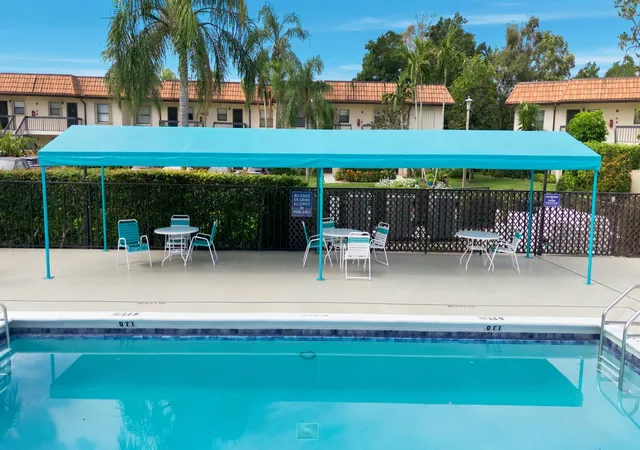 Homes for sale in Lake Worth, FL | 7209 Golf Colony Ct #203, Lake Worth, FL 33467 | MLS# B26045069
