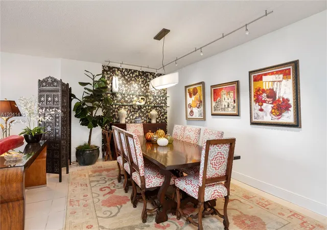 4th image of Villa Regina Condominium, Miami, FL 33129