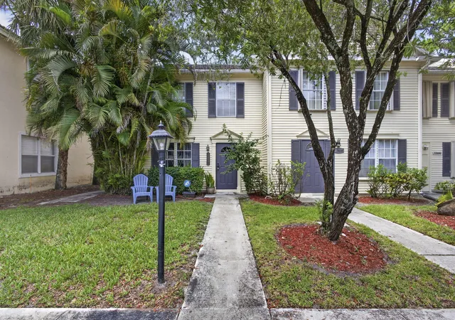 Townhouse for sale at 13436 Old Englishtown Rd, Wellington, FL 33414 | MLS# B26045118