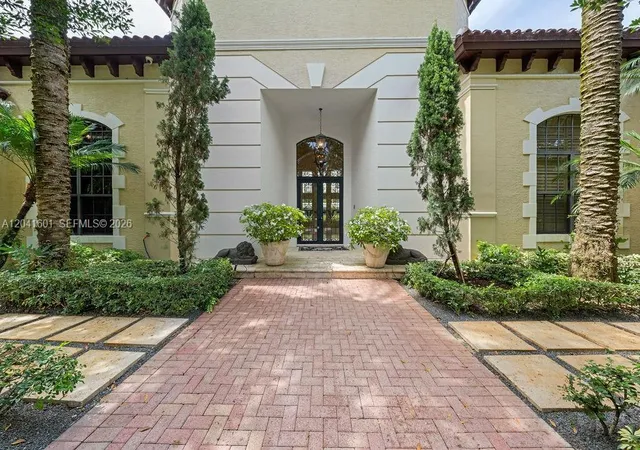 Photo 3 of Single family home for sale at 9001 SW 59th Court, Pinecrest, FL 33156 | MLS# A12041601 | Listing updated on 2026-10-31