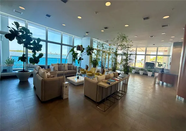 Homes for sale in Miami, FL | 725 Ne 22nd St #14E, Miami, FL 33137 | MLS# A12042984