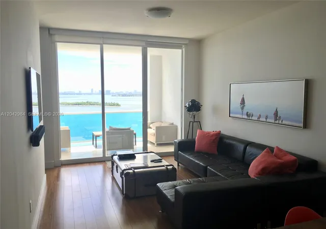 Homes for sale in Miami, FL | 725 Ne 22Nd St #14E, Miami, FL 33137 | MLS# A12042984
