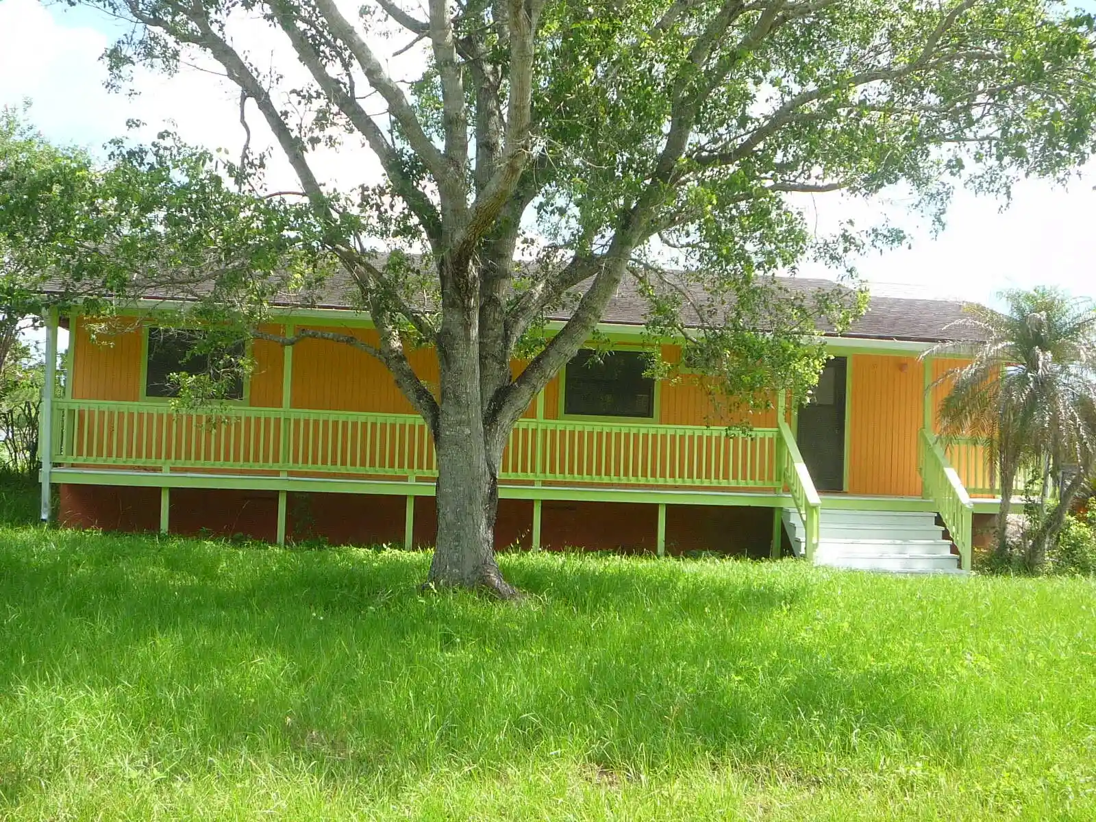 Photo 1 of Single family home for sale at 2550 Tilton Rd, Port Saint Lucie, FL 34952 | MLS# B26045198 | Listing updated on 2026-10-27