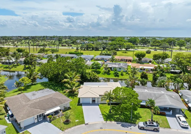 Photo 3 of Single family home for sale at 1550 Nw 70th Terrace, Margate, FL 33063 | MLS# B26045204 | Listing updated on 2026-09-28