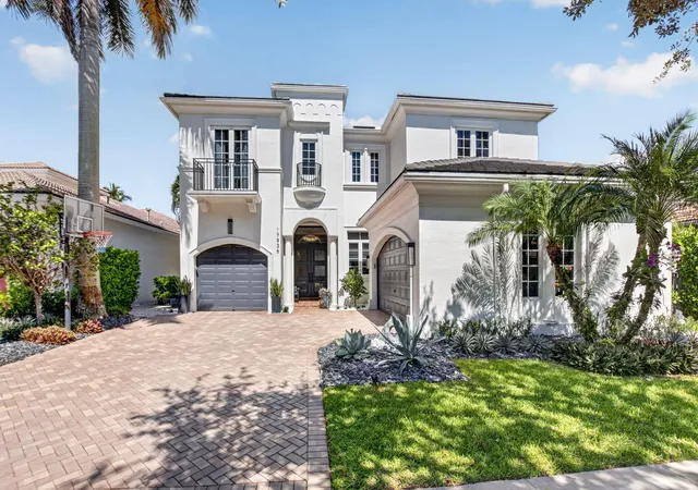 Homes for sale in Boca Raton, FL | 17936 Villa Club Wy, Boca Raton, FL 33496 | MLS# B26045246