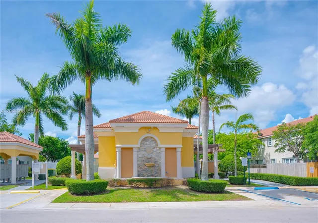39th image of 445 Ne 21st Ave, Homestead, FL 33033 | MLS# A12043168
