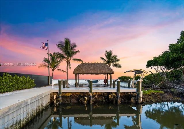 4th image of 16 Seaside Ave, Key Largo, FL 33037 | MLS# A12043189