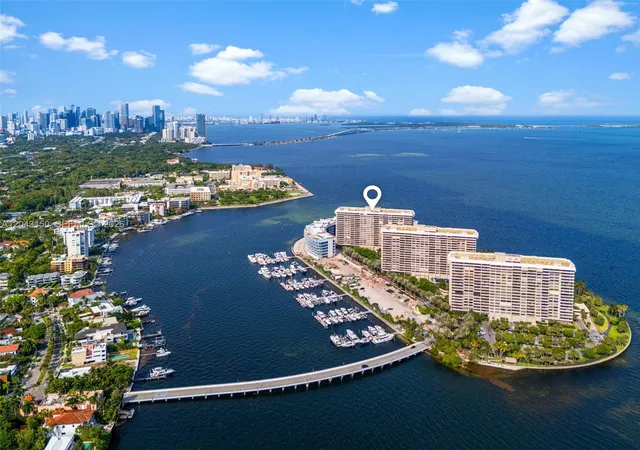 Homes for sale in Miami, FL | 3 Grove Isle Dr #C1610, Miami, FL 33133 | MLS# A12043150