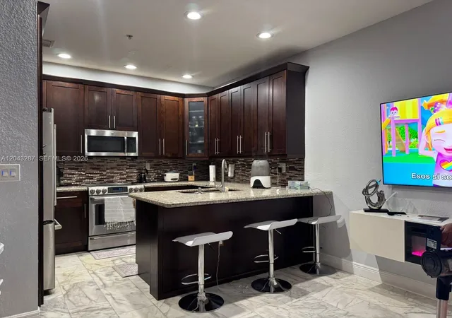 Homes for sale in Miramar, FL | 4301 Sw 160th Ave #215, Miramar, FL 33027 | MLS# A12043287