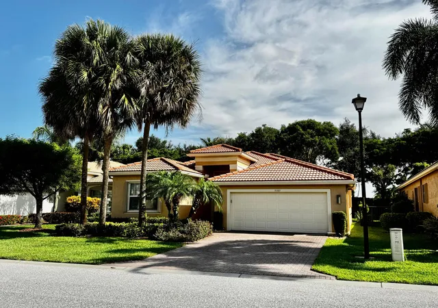 Single family home for sale at 9385 Ivory Isle Rd, Boynton Beach, FL 33473 | MLS# B26045385