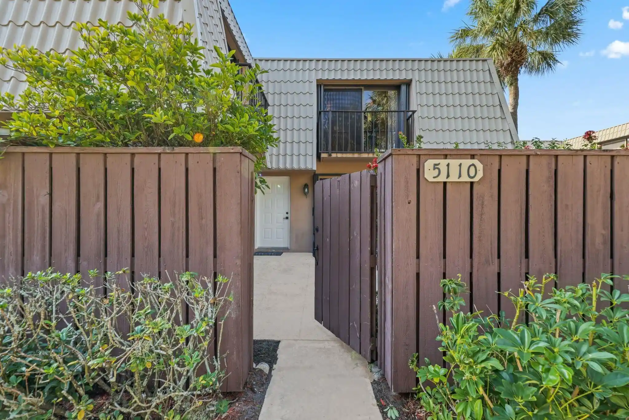 Photo 1 of Townhouse for sale at 5110 51st Way, West Palm Beach, FL 33409 | MLS# B26045437 | Listing updated on 2026-10-18