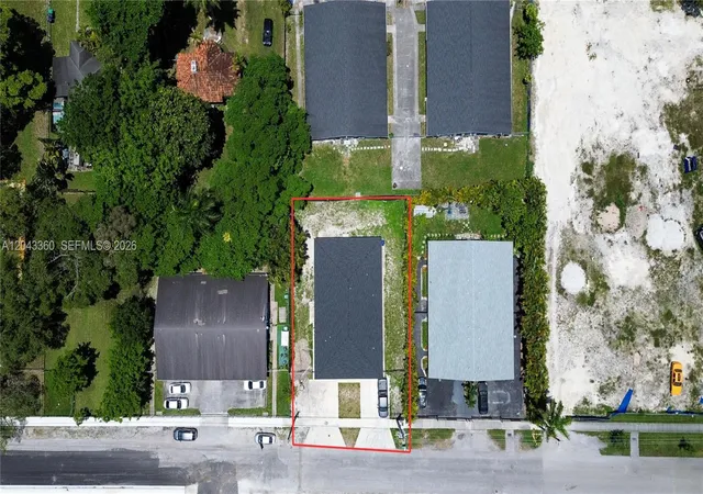 Homes for sale in North Miami, FL | 13720 Ne 2Nd Ct, North Miami, FL 33161 | MLS# A12043360