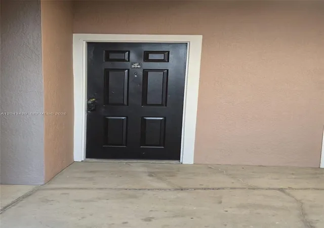 3rd image of 6413 Astor Vlg Ave, Orlando, FL 32835