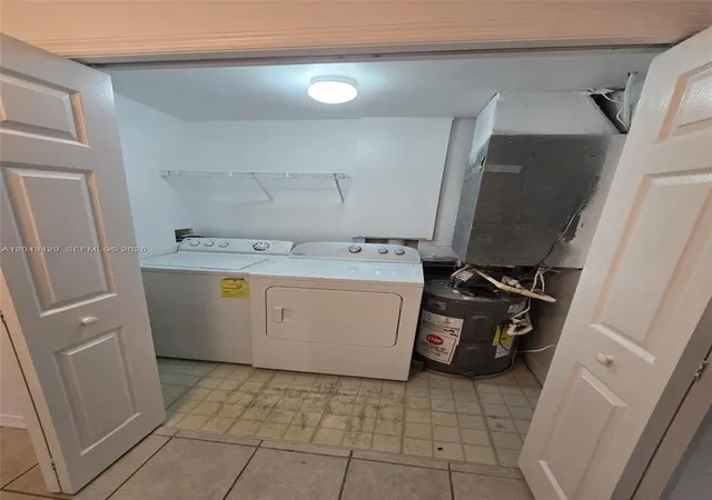 4th image of 6413 Astor Vlg Ave, Orlando, FL 32835