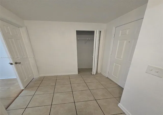 5th image of 6413 Astor Vlg Ave, Orlando, FL 32835