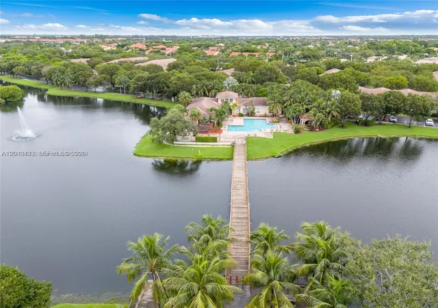 Homes for sale in Miramar, FL | 2482 Centergate Dr #104, Miramar, FL 33025 | MLS# A12043433