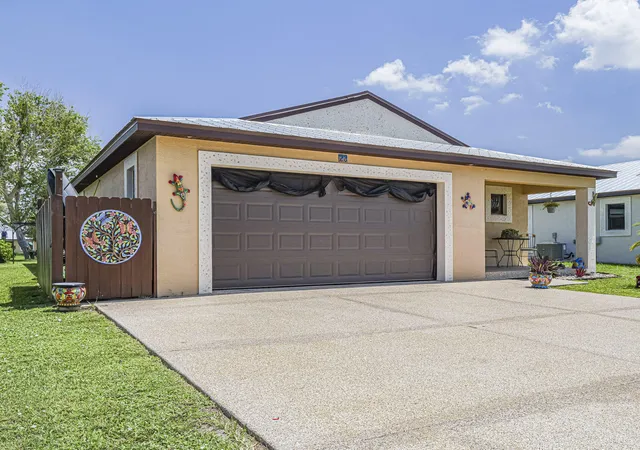 Photo 2 of Single family home for sale at 23 Arboles Del Norte, Fort Pierce, FL 34951 | MLS# B26045472 | Listing updated on 2026-09-30