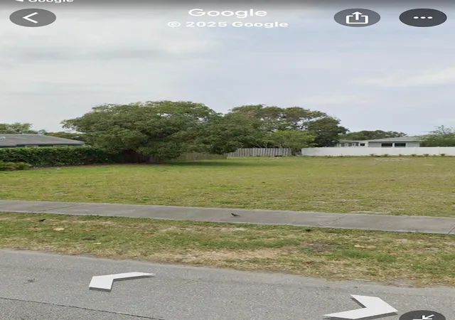 3rd image of 132 NW & 134 6th Ave, Delray Beach, FL 33444 | MLS# B26045497