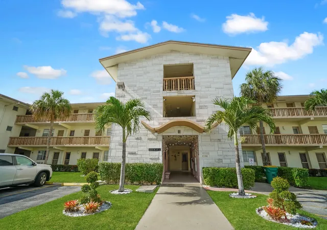 Photo 1 of Sale Pending at 16750 Ne 14th Avenue #303, Miami, FL 33162 | MLS# B26045507 | Listing updated on 2026-09-08