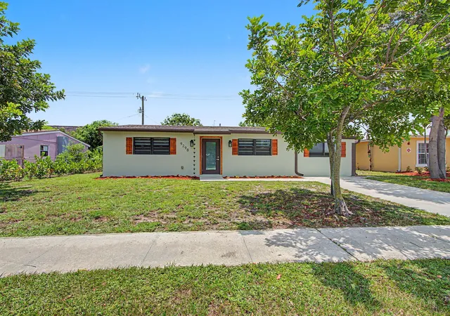 Photo 1 of Single family home for sale at 9298 Birmingham Dr, Palm Beach Gardens, FL 33410 | MLS# B26045527 | Listing updated on 2026-09-27