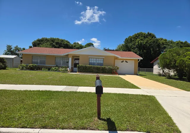2nd image of 3101 Hibiscus Ave, Fort Pierce, FL 34947 | MLS# B26045529
