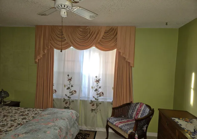3rd image of 3101 Hibiscus Ave, Fort Pierce, FL 34947 | MLS# B26045529