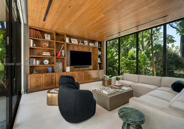 Photo 4 of Single family home for sale at 7851 SW 48th Place, Miami, FL 33143 | MLS# A12039469 | Listing updated on 2026-10-28