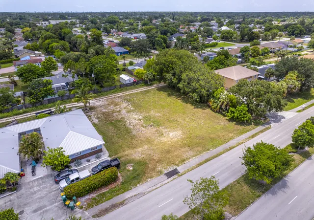 Photo 3 of Land for sale at 2171 Sunshine Blvd, Naples, FL 34116 | MLS# B26045543 | Listing updated on 2026-09-25