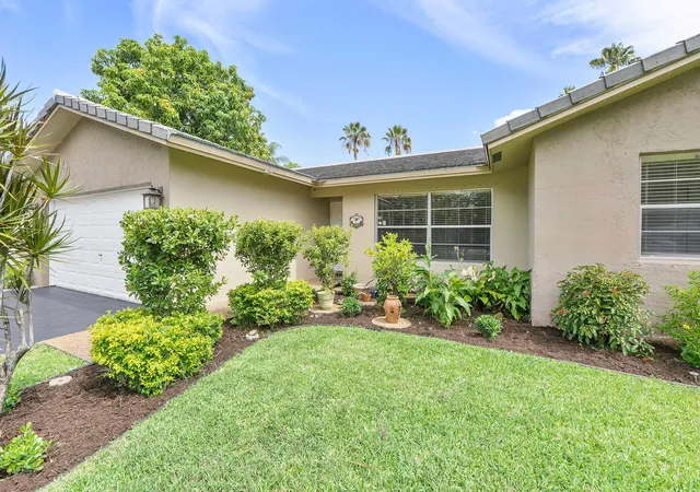 4th image of 11454 Nw 41St St, Coral Springs, FL 33065 | MLS# B26045560