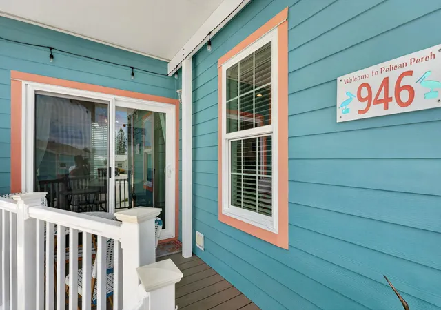 Photo 4 of Single family home for sale at 946 Nettles Blvd, Jensen Beach, FL 34957 | MLS# B26045665 | Listing updated on 2026-10-07