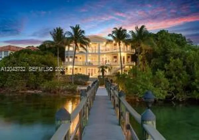 54th image of 104 Coastal Dr, Key Largo, FL 33037 | MLS# A12043732