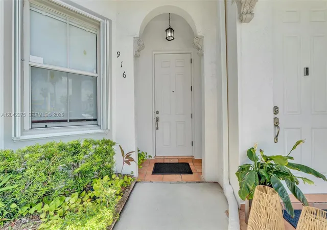 3rd image of 5570 Nw 107Th Ave, Miami, FL 33178