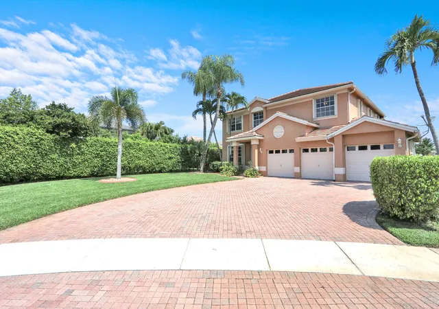Photo 3 of Single family home for sale at 15861 Lisbon Ct, Wellington, FL 33414 | MLS# B26045732 | Listing updated on 2026-10-07