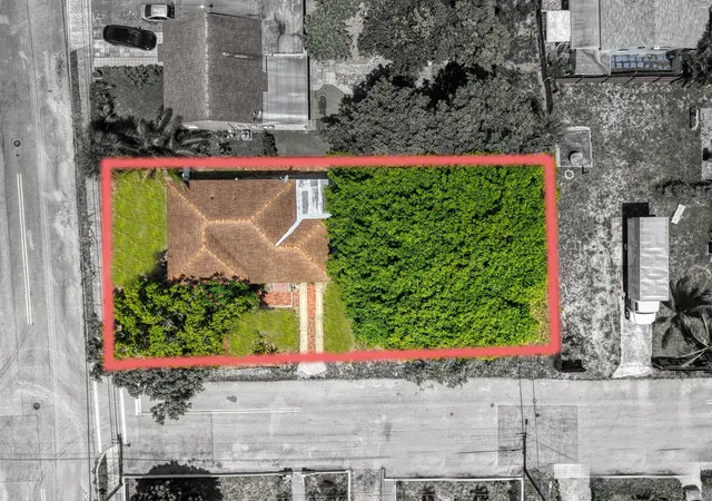 Photo 2 of Single family home for sale at 5409 Western Ave, West Palm Beach, FL 33405 | MLS# B26045734 | Listing updated on 2026-10-01