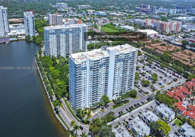 2nd image of 2851 Ne 183rd St #1416E, Aventura, FL 33160 | MLS# A12043973