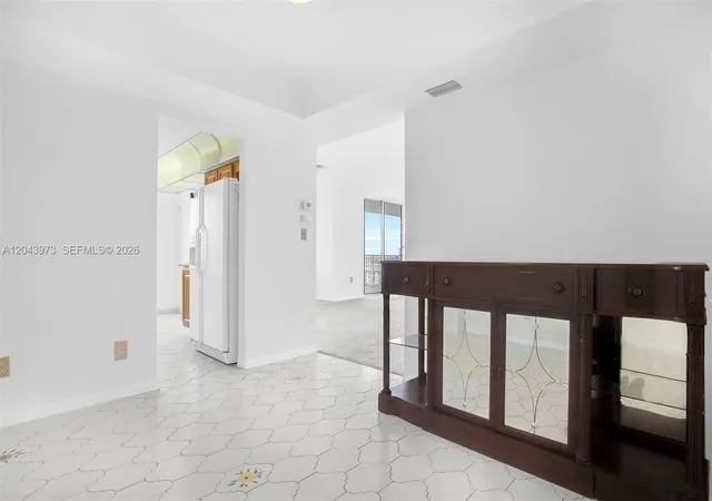 4th image of 2851 Ne 183Rd St #1416E, Aventura, FL 33160 | MLS# A12043973