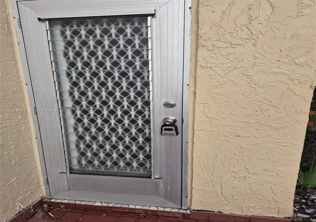 Homes for sale in Lauderdale Lakes, FL | 3940 Nw 42nd Ave #122, Lauderdale Lakes, FL 33319 | MLS# A12044051
