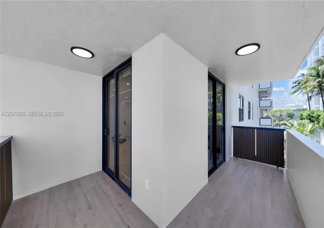 4th image of 1623 Collins Ave #415, Miami Beach, FL 33139 | MLS# A12043906