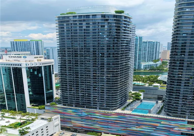 4th image of 55 Sw 9Th St #2208, Miami, FL 33130 | MLS# A12044091
