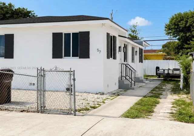 2nd image of 59 E 10th St, Hialeah, FL 33010 | MLS# A12043603