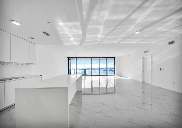 Homes for sale in Miami, FL | 700 Ne 24Th St #4702, Miami, FL 33137 | MLS# A12042723