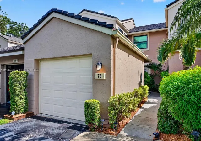 Homes for sale in Plantation, FL | 73 Nw 98th Ter, Plantation, FL 33324 | MLS# A12044204