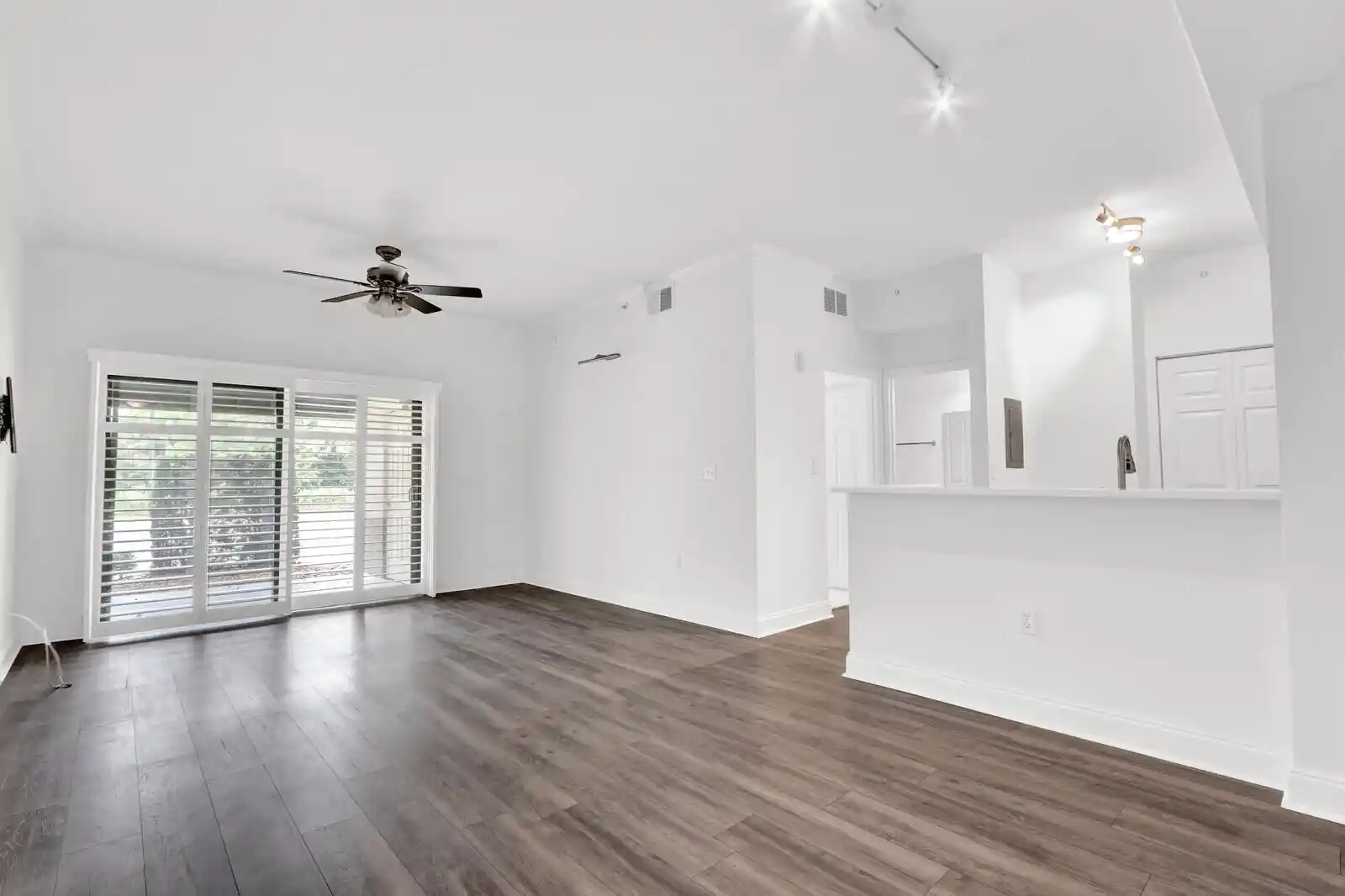 Condo for sale at 4903 Midtown Ln #3114, Palm Beach Gardens, FL 33418 | MLS# B26046010