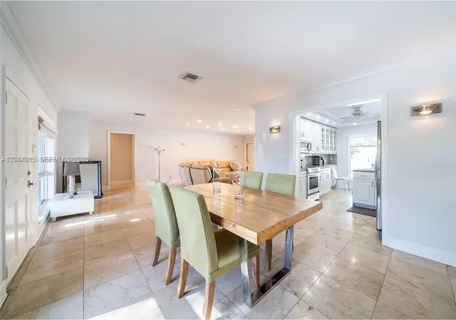 5th image of 13140 Coronado Dr, South Miami, FL 33181 | MLS# A12044215