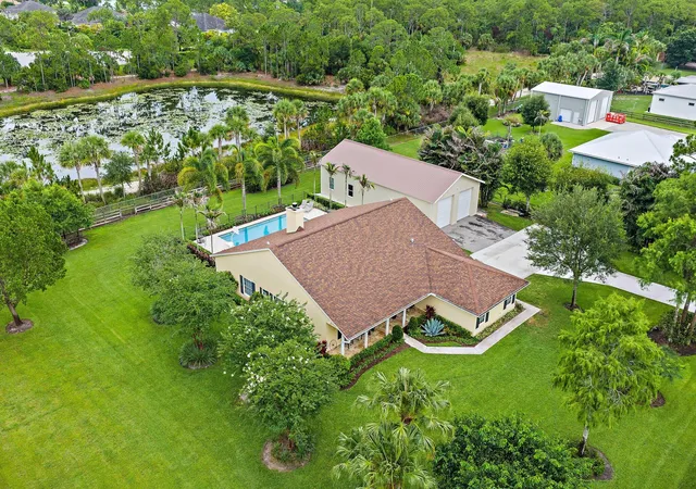 3rd image of 16236 Randolph Siding Rd, Jupiter, FL 33478 | MLS# B26046025
