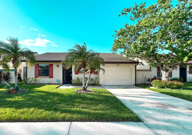 Homes for sale in Port Saint Lucie, FL | 2241 Se Barrington St, Port Saint Lucie, FL 34952 | MLS# B26046031