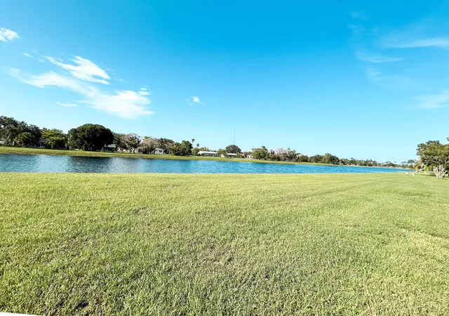 Homes for sale in Port Saint Lucie, FL | 2241 Se Barrington St, Port Saint Lucie, FL 34952 | MLS# B26046031